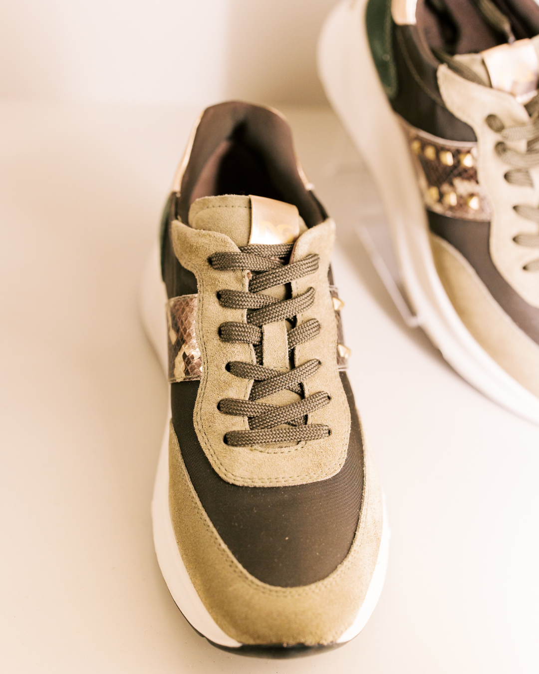 Velour Stone Bomber Sneakers I411527D