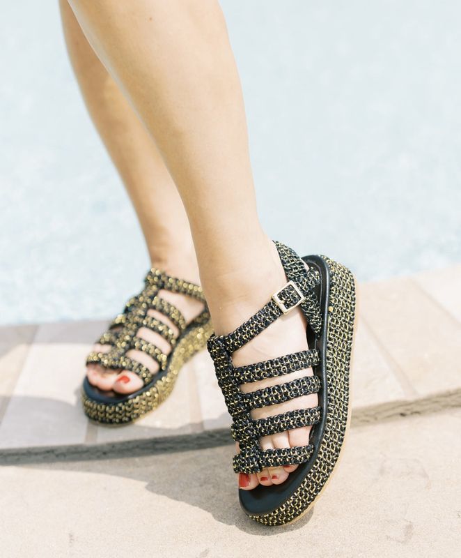 Oro Nero Platform Strappy Sandal