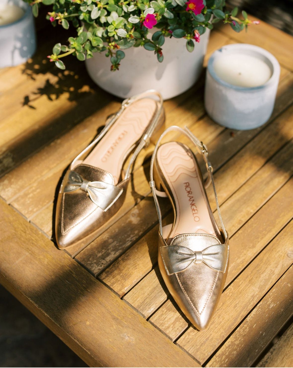 Laminato Metallic Bow Flat F8076