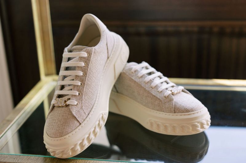 Linen Jutlax Gold Sneaker