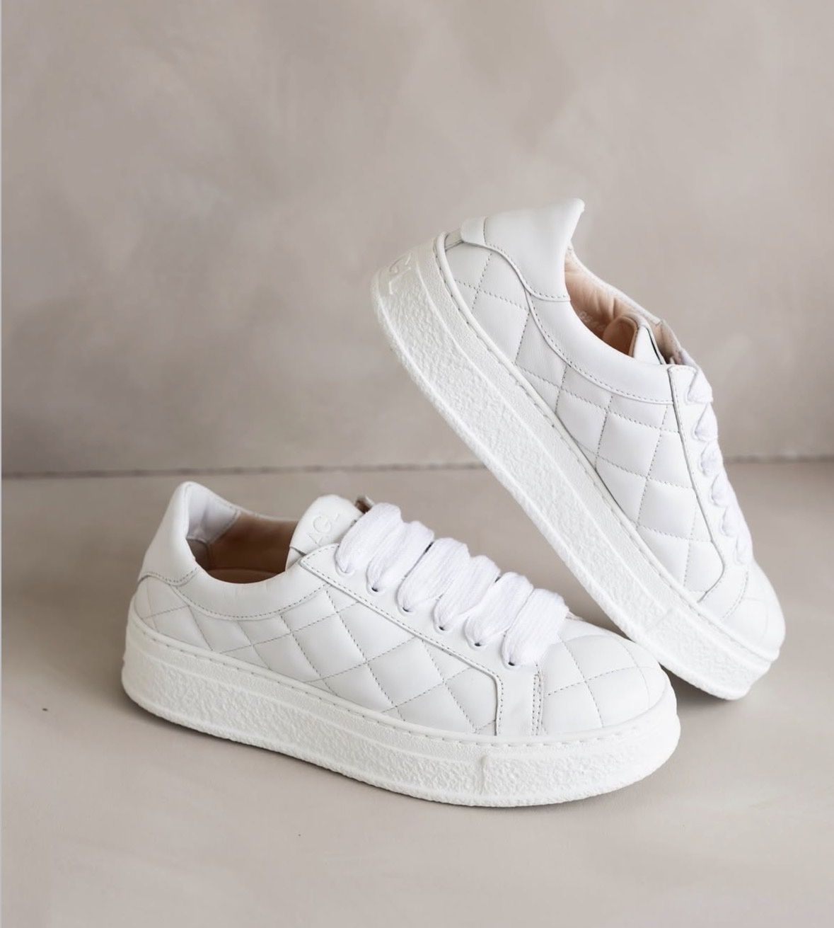 Giuly Matelasse White Sneaker