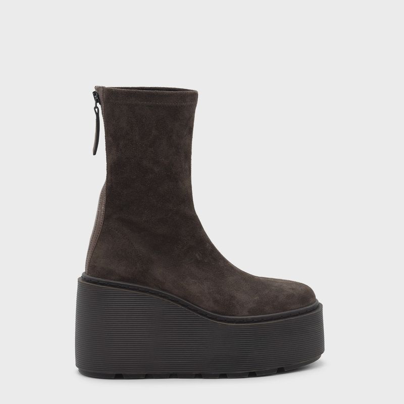 Magnifico Brown Platform Zip Bootie