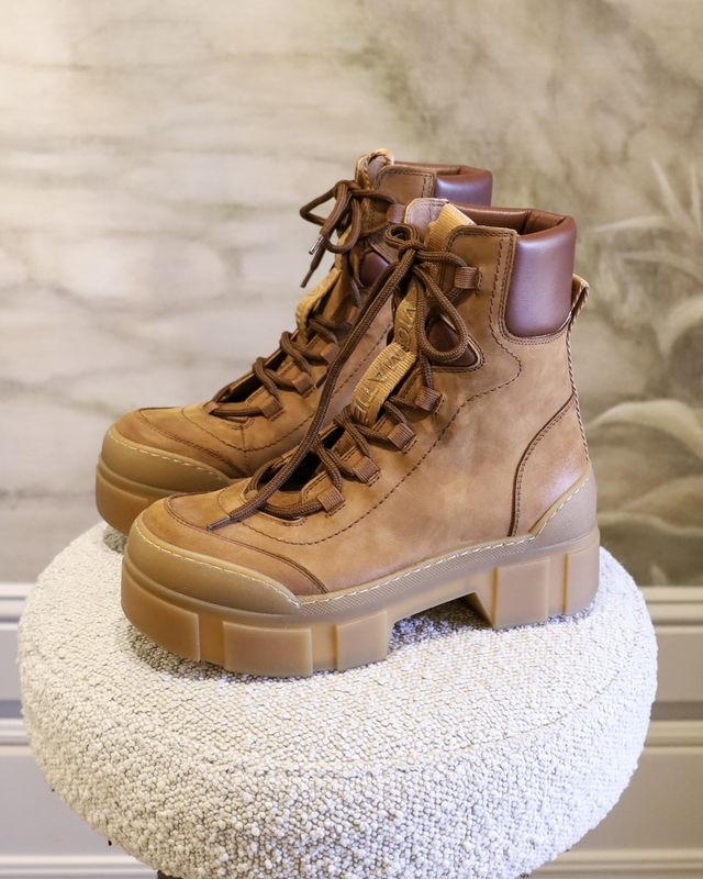 Nahum/Travel Camel Brown Combat Boot