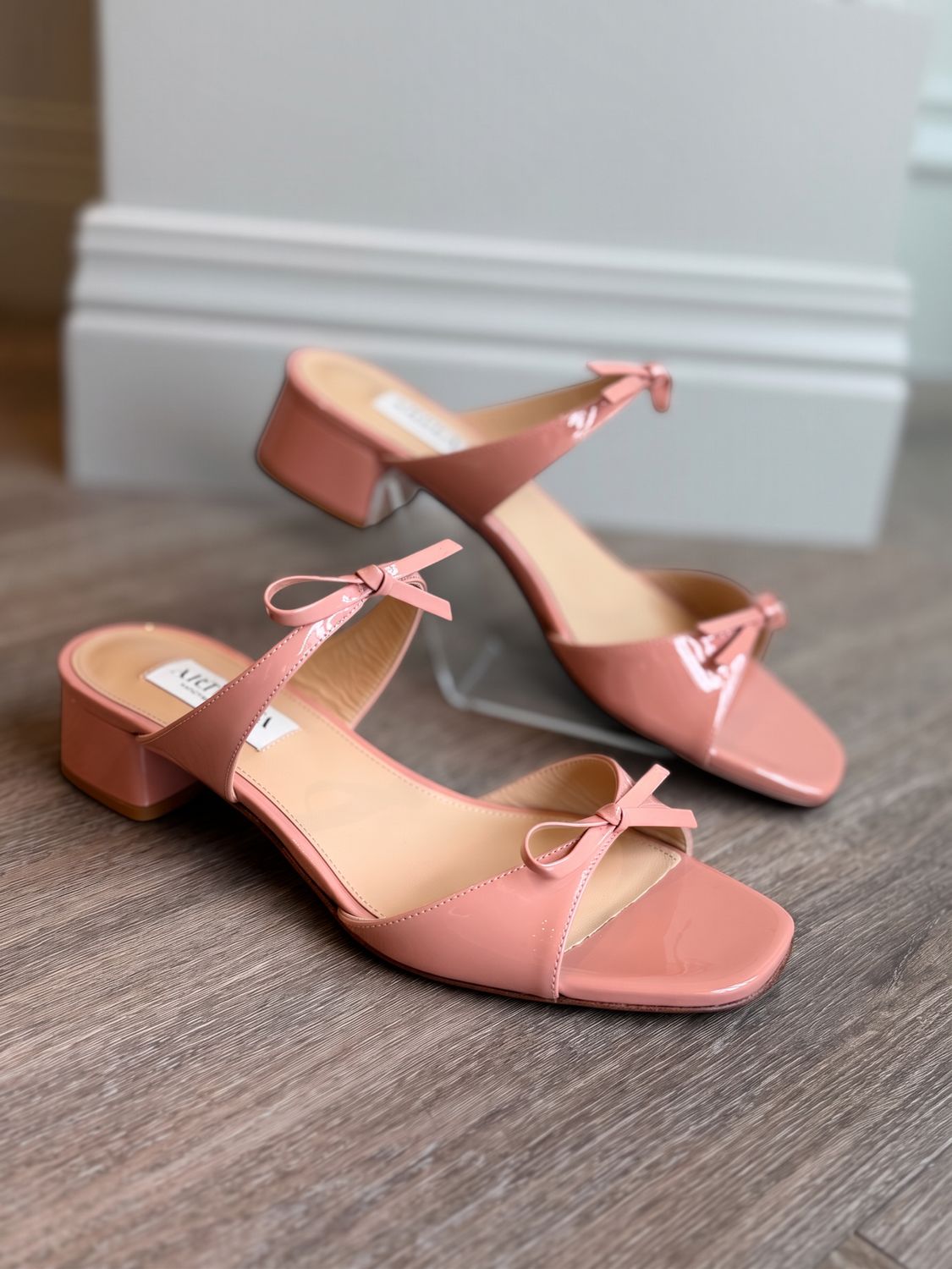 Woodrose Asti 35 Patent Low Heel