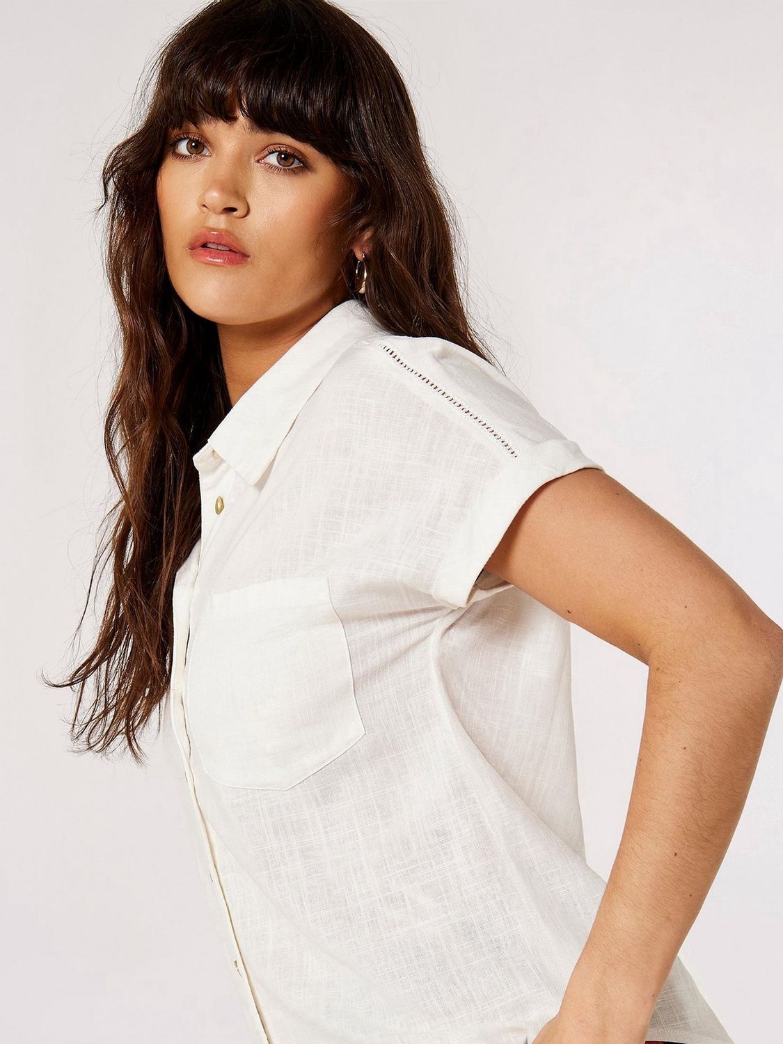 Ladder Trim Linen Lined Top