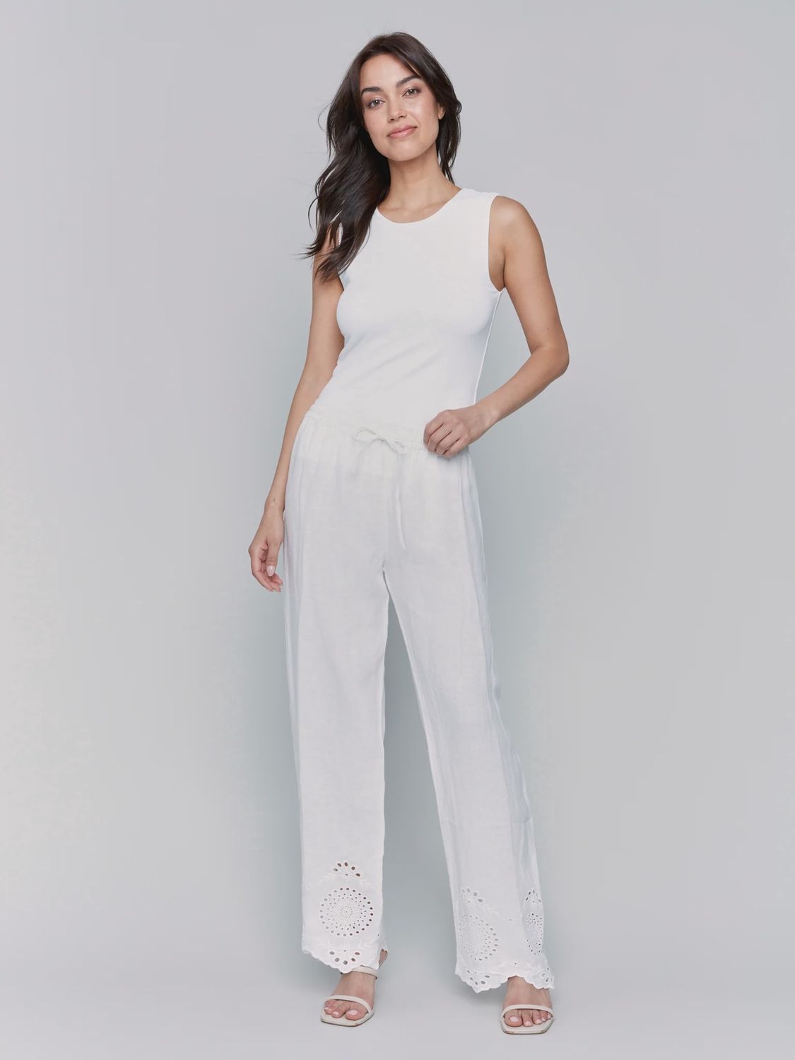 E Sleveless Top