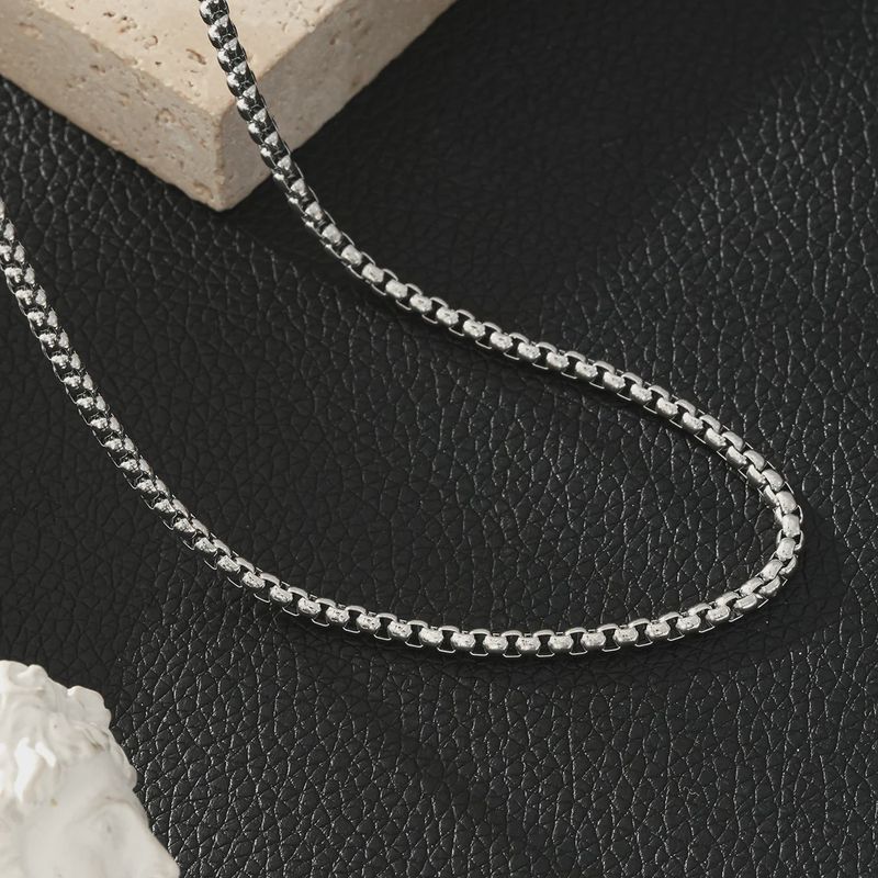Mosi Necklace