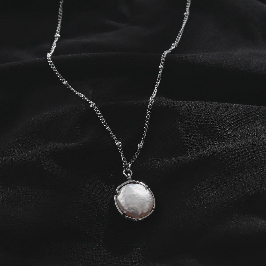 Lerati Necklace