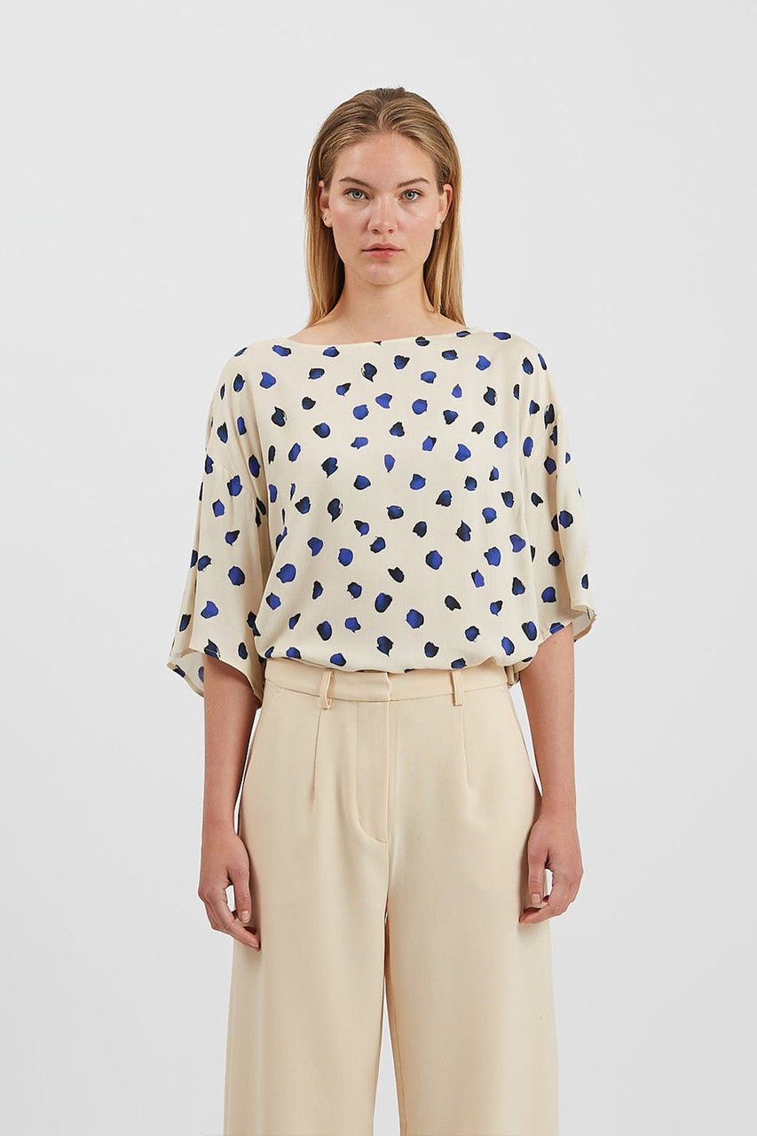 W Ellaline Short Sleeve Blouse