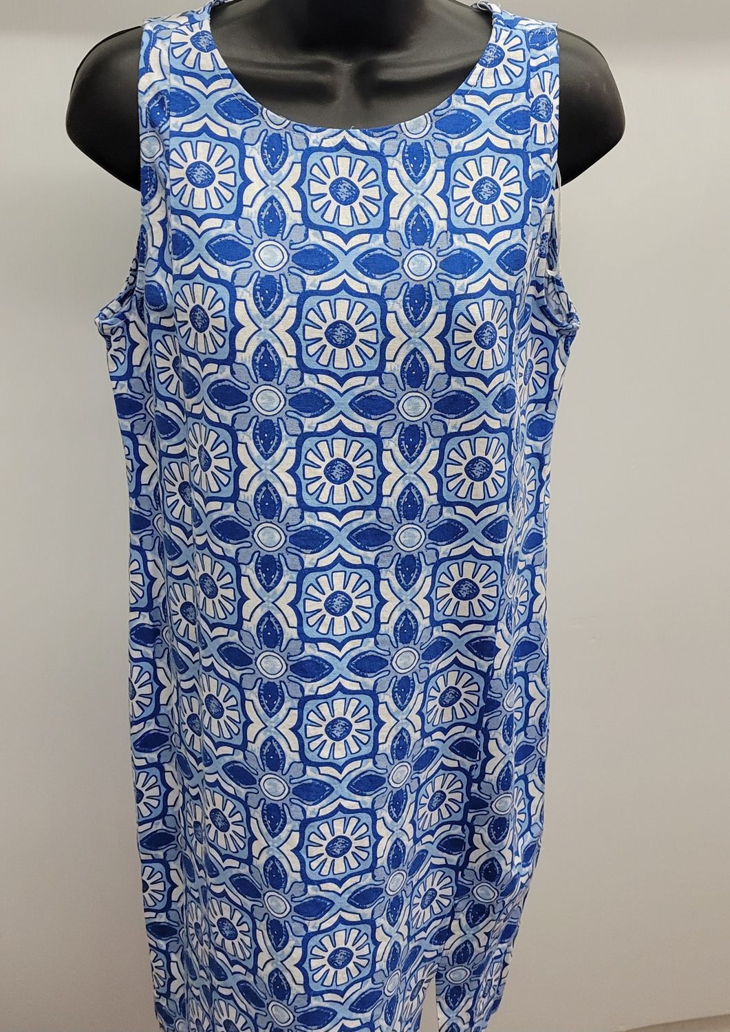 Printed Sleeveless Crew Neck Dress