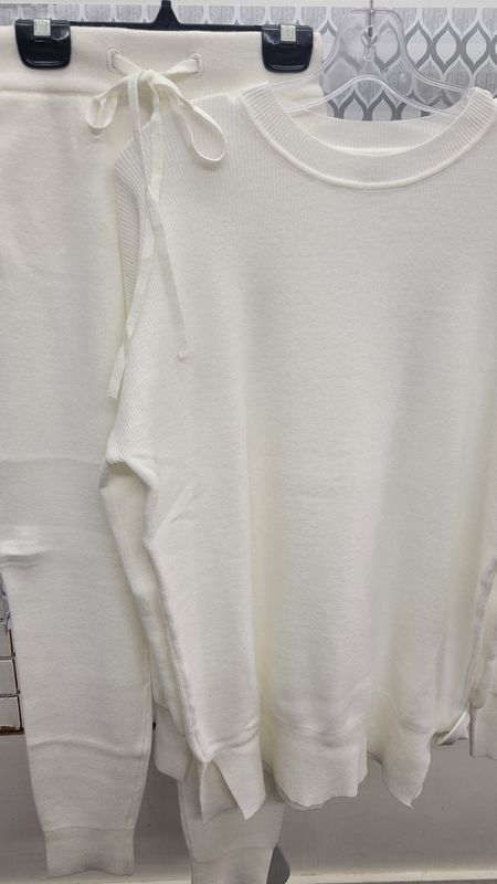 The Stevie Ribbed Lounge Set