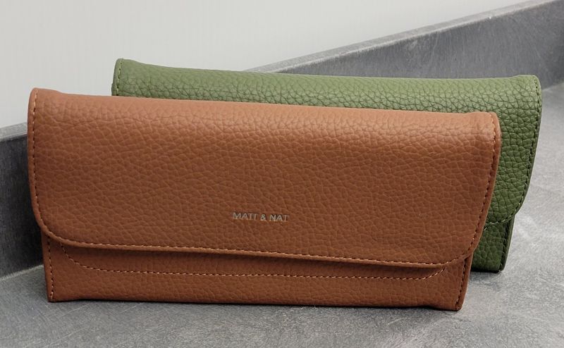 Nike Purity Wallet
