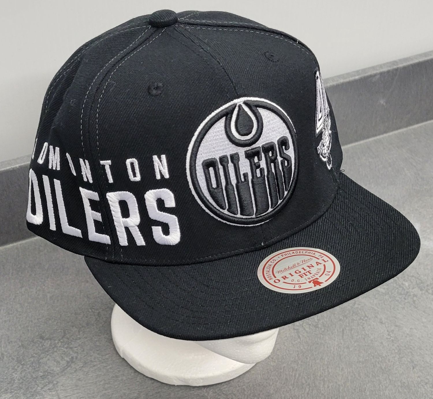 NHL Oilers Trifecta Hat