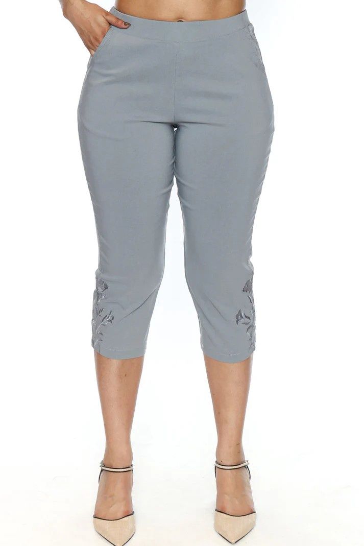 Capri Pants with Floral Details