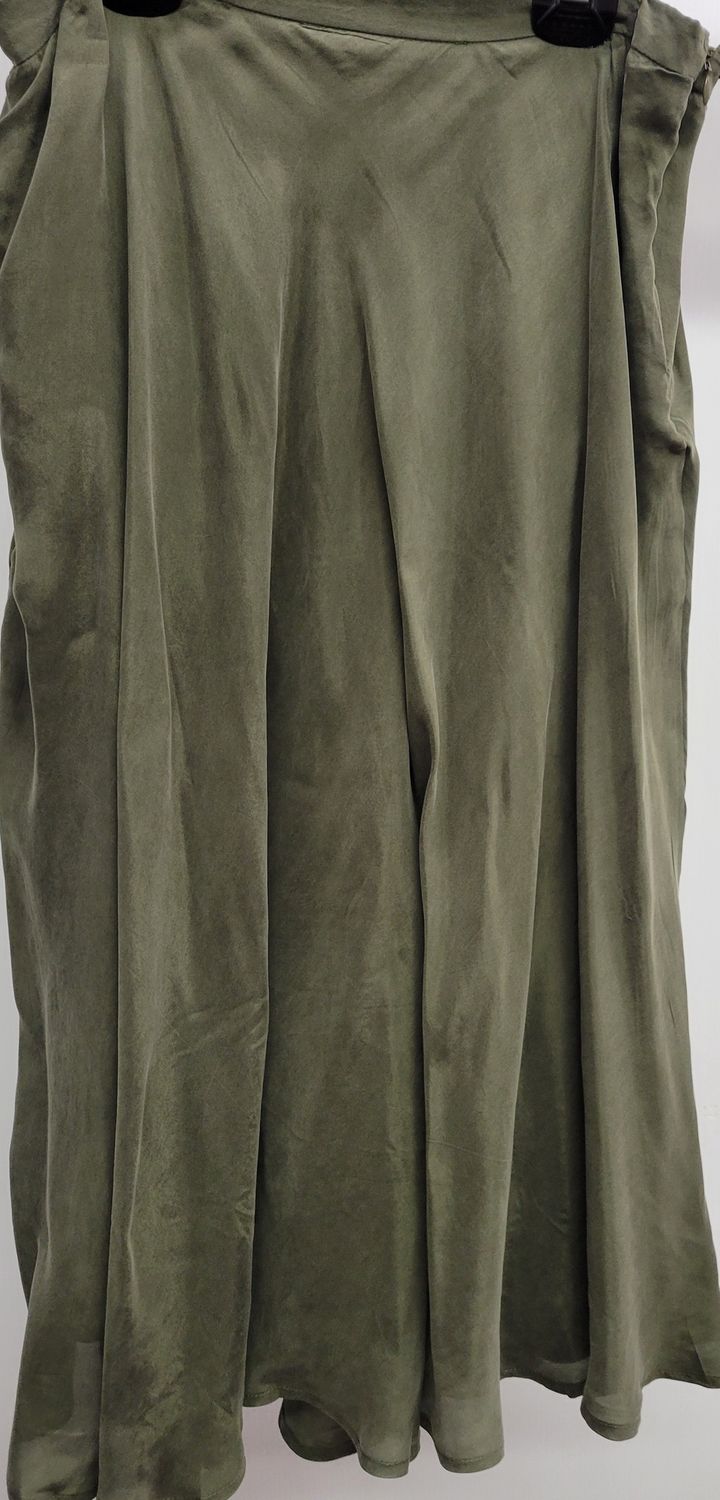 Khaki Skirt-Shimmer