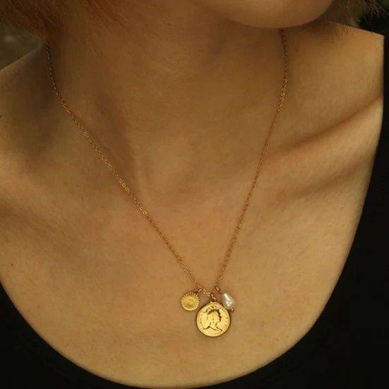 Izabella Neckace