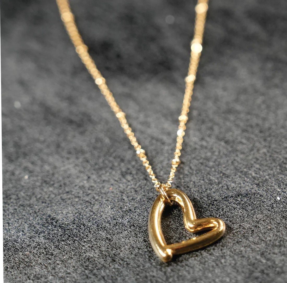 Smitten Necklace