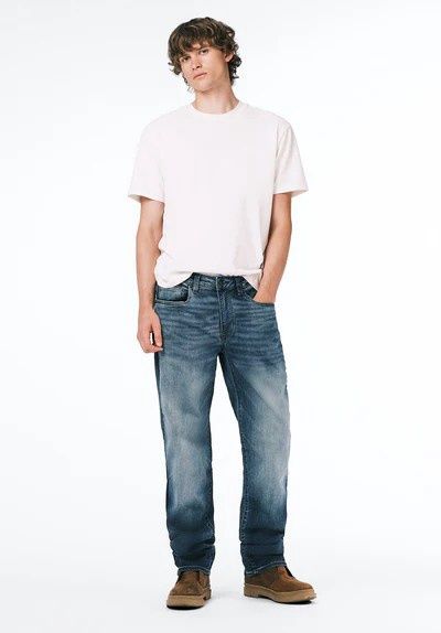 Relaxed Straight Driven Jean