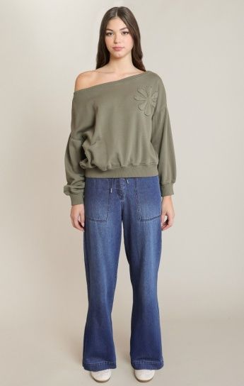 Floral Embroidered Sweatshirt