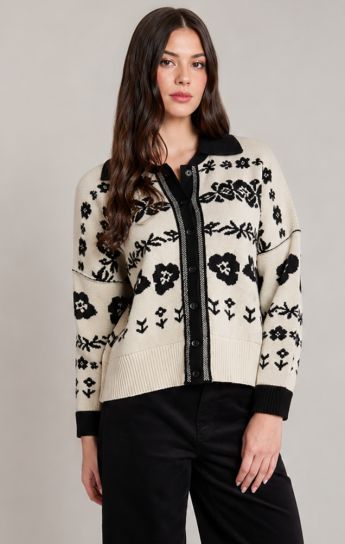 Flower Jaquard Cardigan