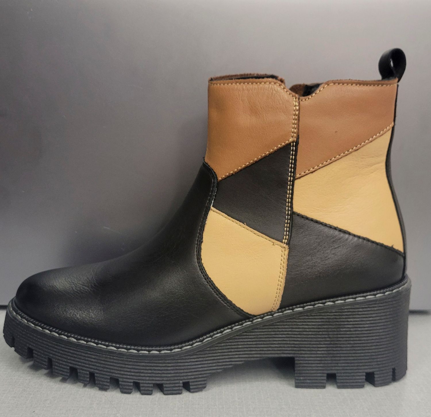 Black Multi Boot-VSD-5