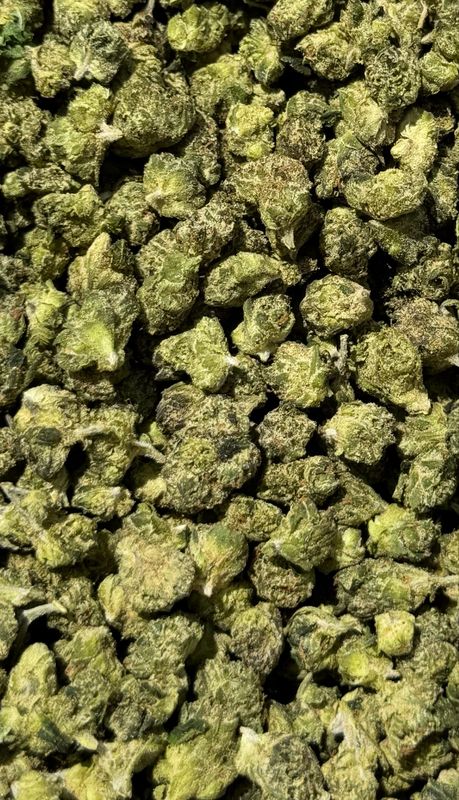 Flower: Cherry Pie (minis) THC: 22% 1 Ounce HYBRID