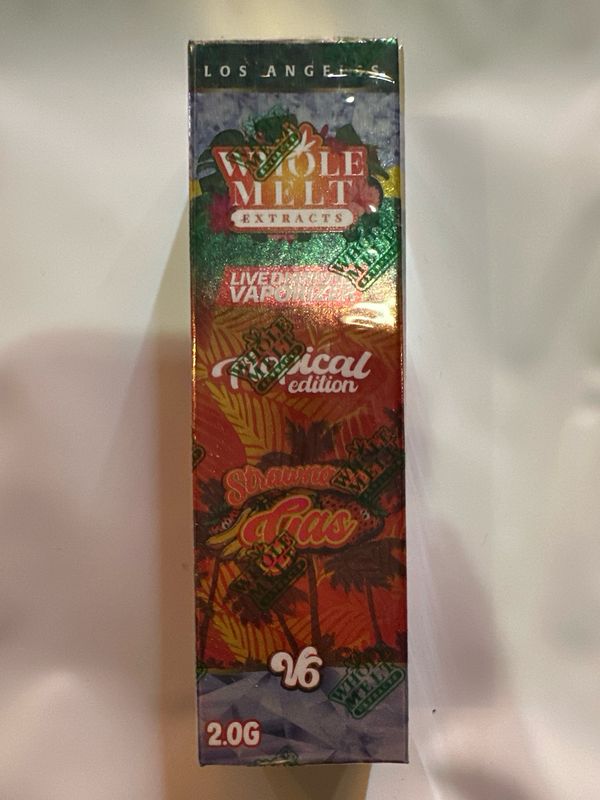 WHOLE MELT Extracts: 2gram Live Diamond Disposable Vape - Strawnana Gas (I)HYBRID
