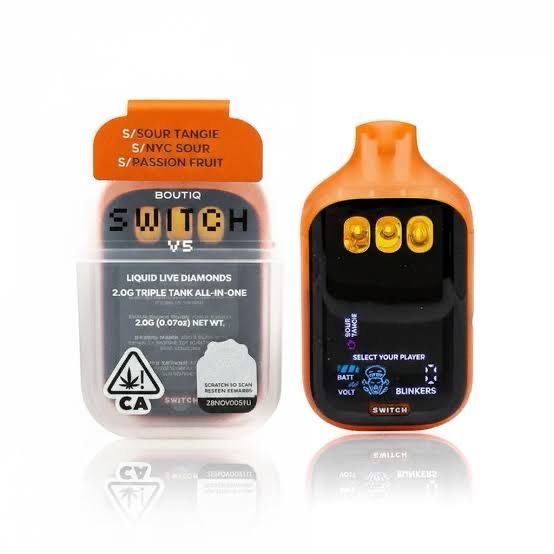 BOUTIQ Switch: 2gram Triple Tank Liquid Live Diamonds Disposable Vape - Sour Tangie (SATIVA) x NYC Sour (SATIVA) x Passion Fruit (SATIVA)