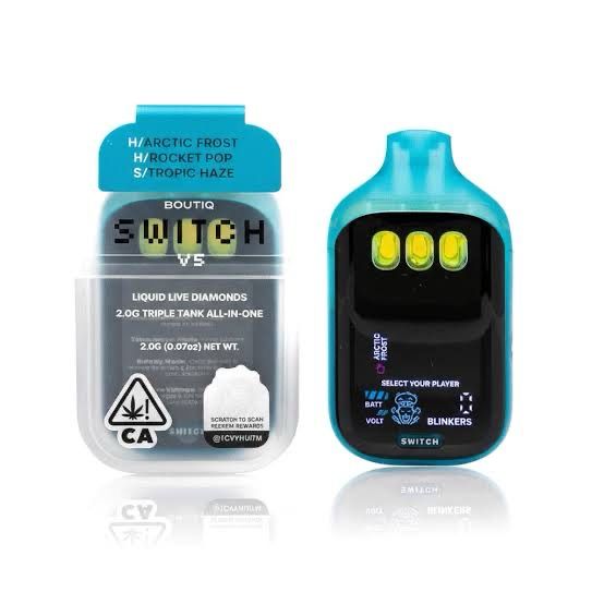 BOUTIQ Switch: 2gram Triple Tank Liquid Live Diamonds Disposable Vape - Maui Wowie (S) x Gelato 41 (H) x Mango Melon (I)