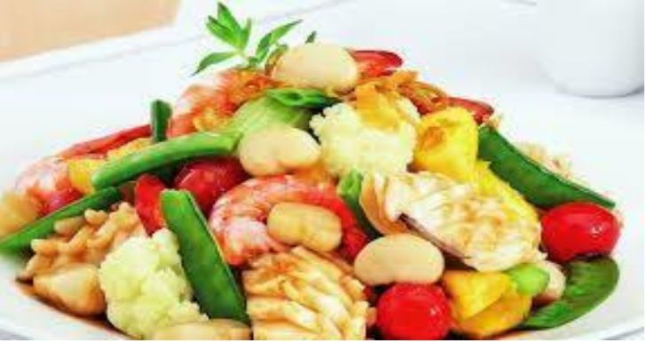 R1 Légumes sauté, viande au choix