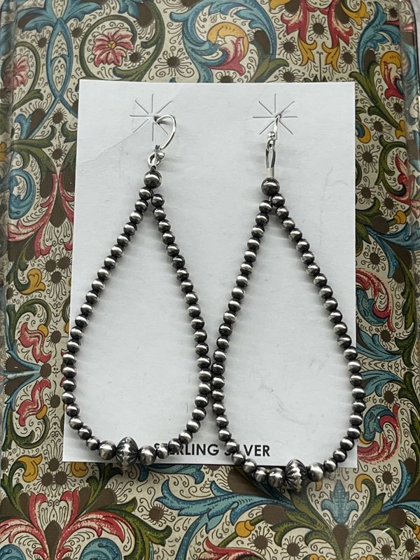 Navajo Pearl Earrings