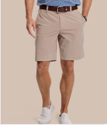 Southern Tide 9" T3 Gulf Short In Sandstone Khaki