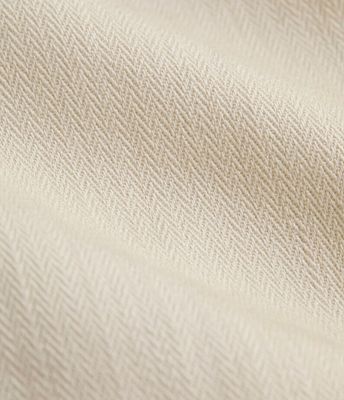 Vineyard Vines 5" Herringbone Everyday Shorts in Sand