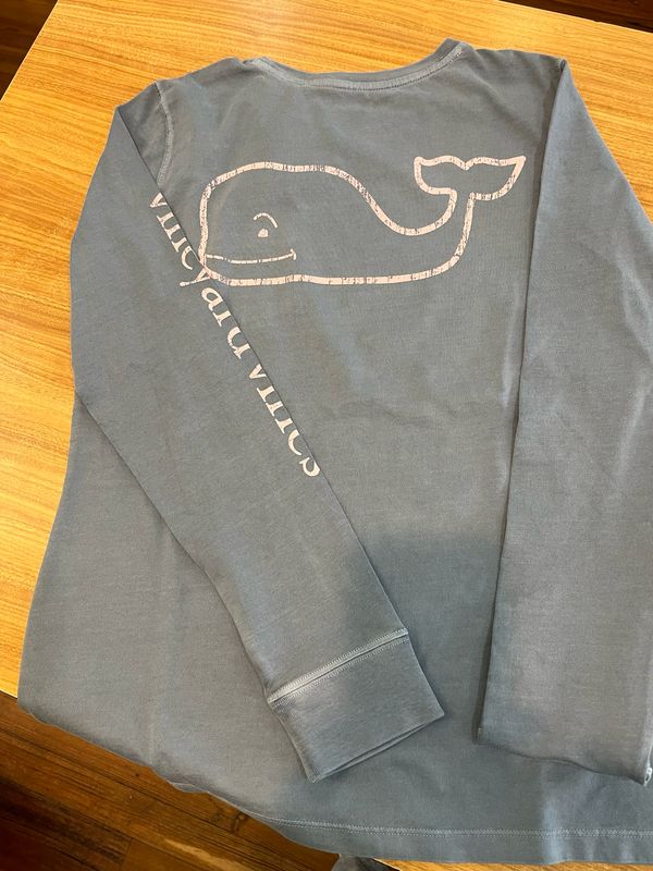 Vineyard Vines Whale Long-Sleeved Tee in Blue Mirage
