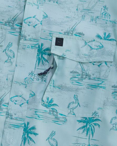 Vineyard Vines Performance Permit to Fish Short-Sleeve Harbor Shirt in Surf Spray