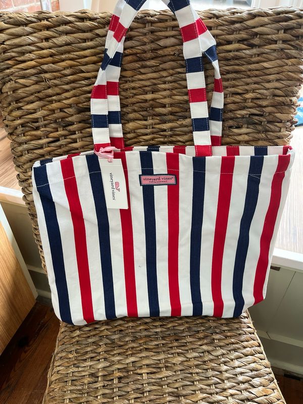 Vineyard Vines Easy Tote in Muli Color
