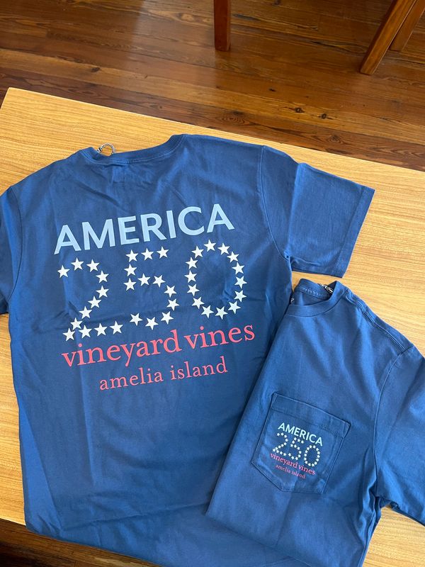Vineyard Vines 250th Anniversary Amelia Island Tee in Navy