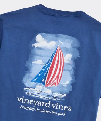 Vineyard Vines Painted Americana Sail Short-Sleeve Pocket Tee in Moonshine