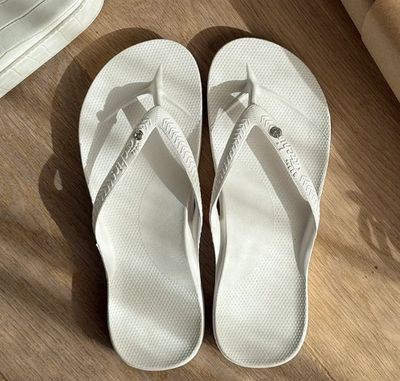 Archies Footwear Women's Arch Support Flops in Crystal White