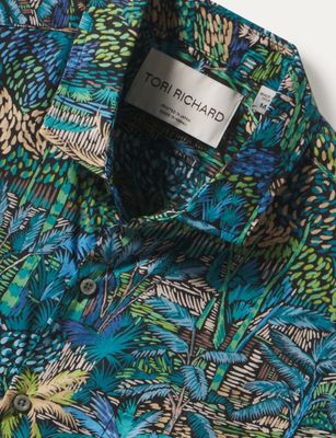 Tori Richard Lozano in Peacock