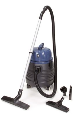 Powr-Flite Wet/Dry Vacuum 5 Gallon with Tool Kit - Polyethylene Body PF51