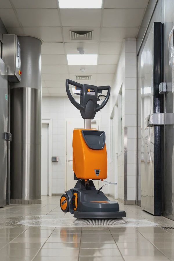 Taski Dry Foam Carpet Care System 175 CRI® Kit PLUS Heavy Duty Carpet Brush D6109470