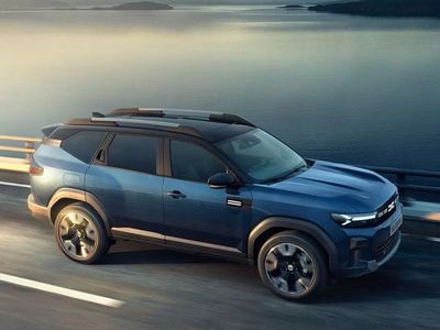 Dacia Bigster vu de côté