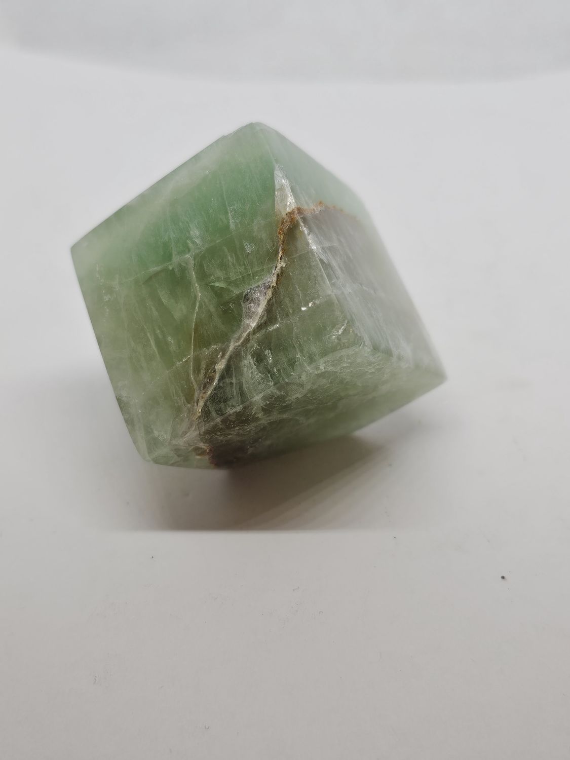 green fluorite cube
