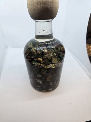 chrysocolla turquoise chips 1