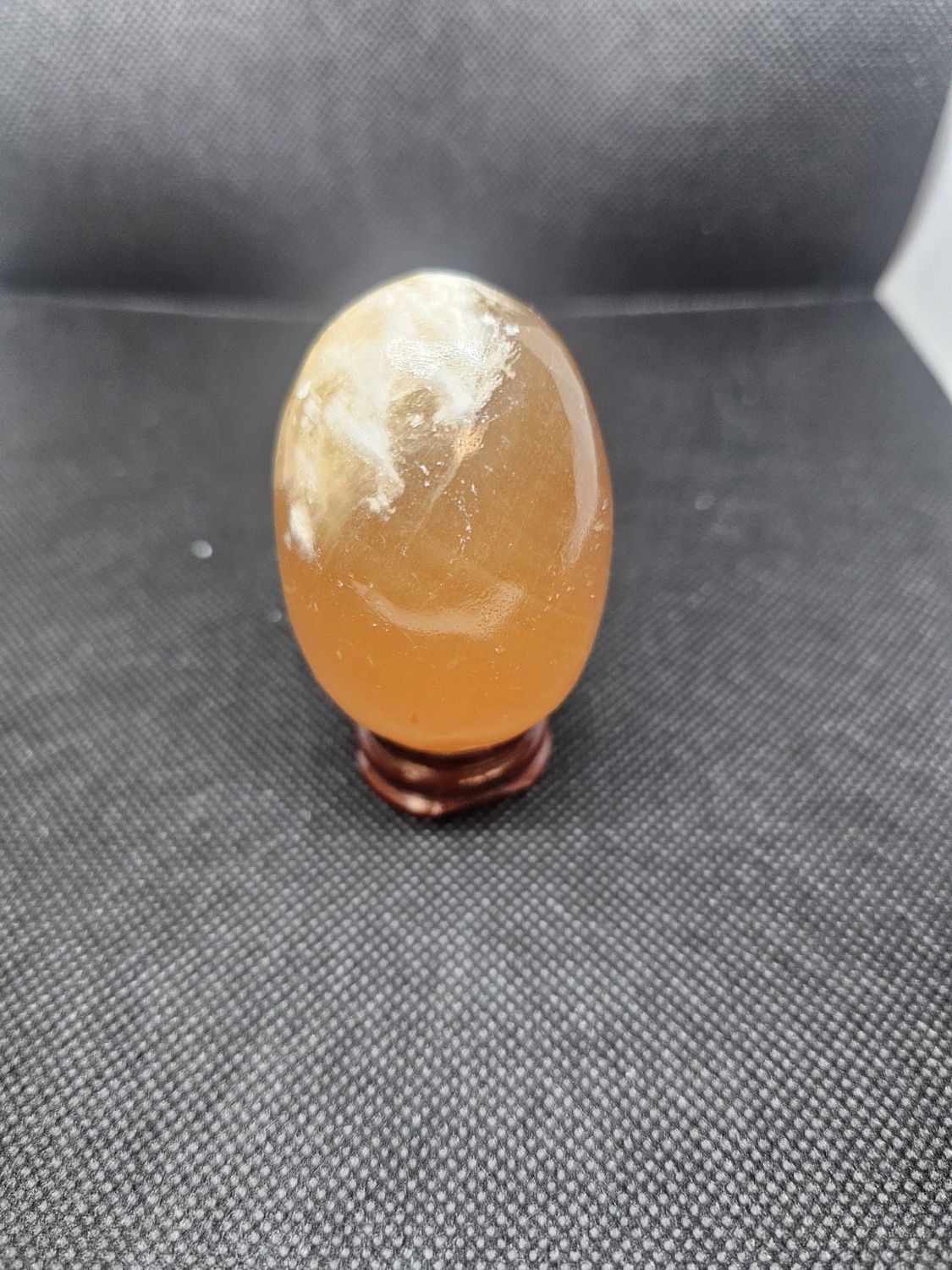 honey calcite egg 60mm