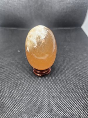 honey calcite egg 60mm