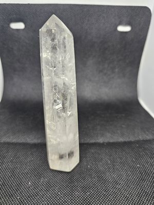 quartz crystal towers 176g