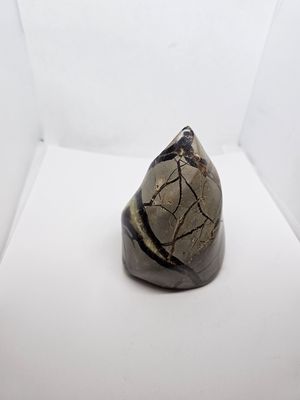 large septarian flame