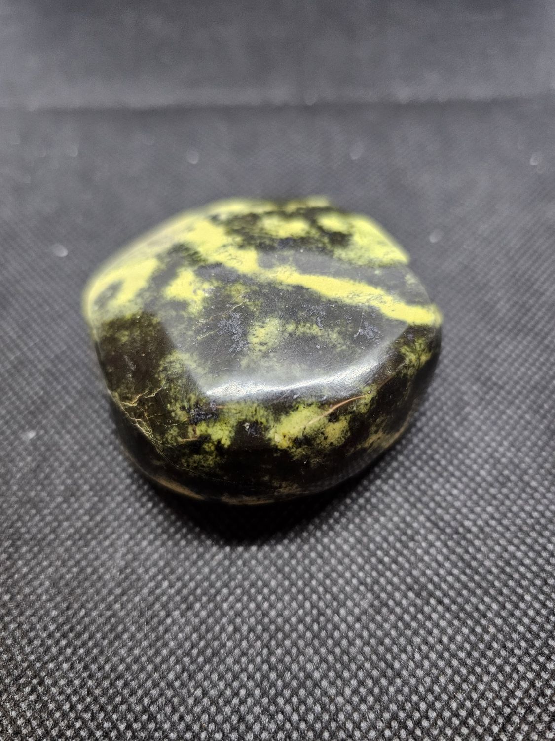 serpentine free form